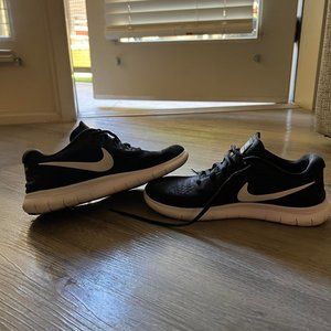 Nike Free Run Sneakers